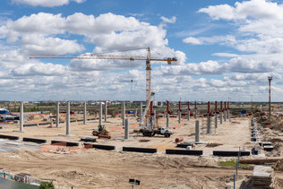 Timelapse of construction of Novy Urengoy airport