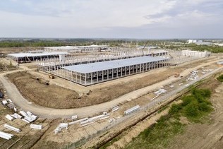 Динамика строительства промышленного комплекса Черняховск в мае