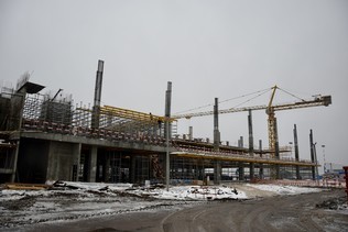 Construction workers start construction of the third floor of Voronezh airport terminal