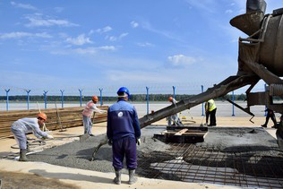 Pouring of foundation structures at Voronezh Airport