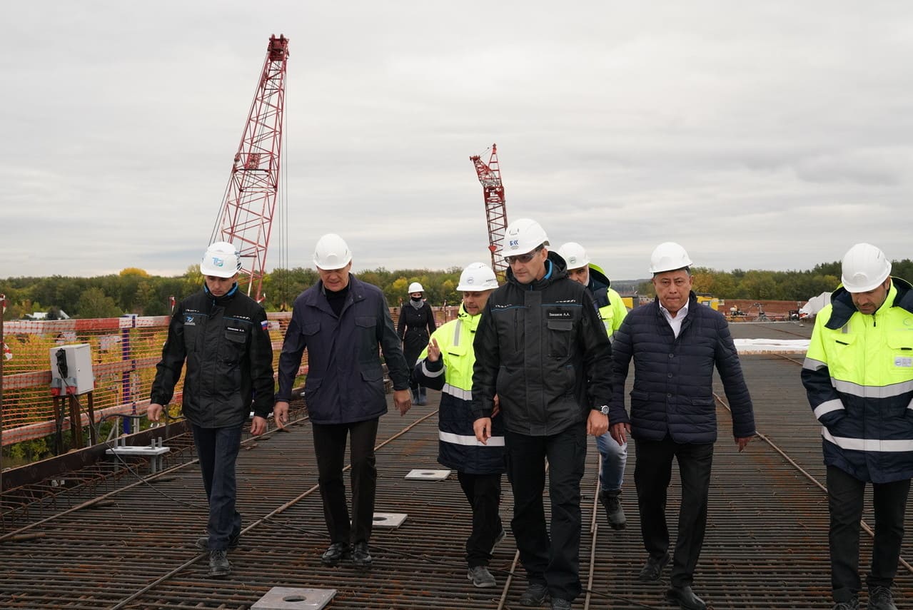 The head of Bashkortostan inspected the construction of the Eastern exit from Ufa-photo-1