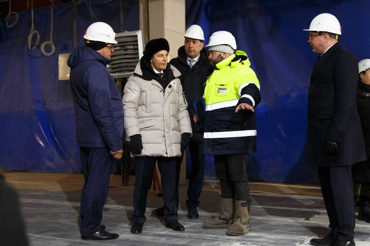 The Governor of the Yamalo-Nenets Autonomous District visited the construction of the terminal in Novy Urengoy-photo-2
