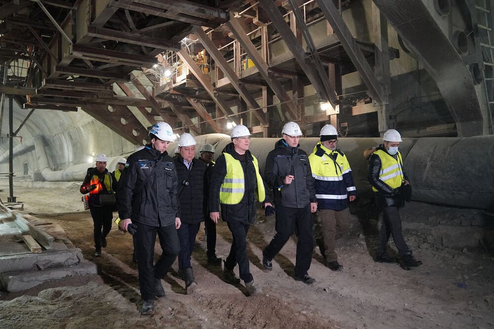 Radiy Khabirov inspected the construction of the Eastern Exit from Ufa-photo-8
