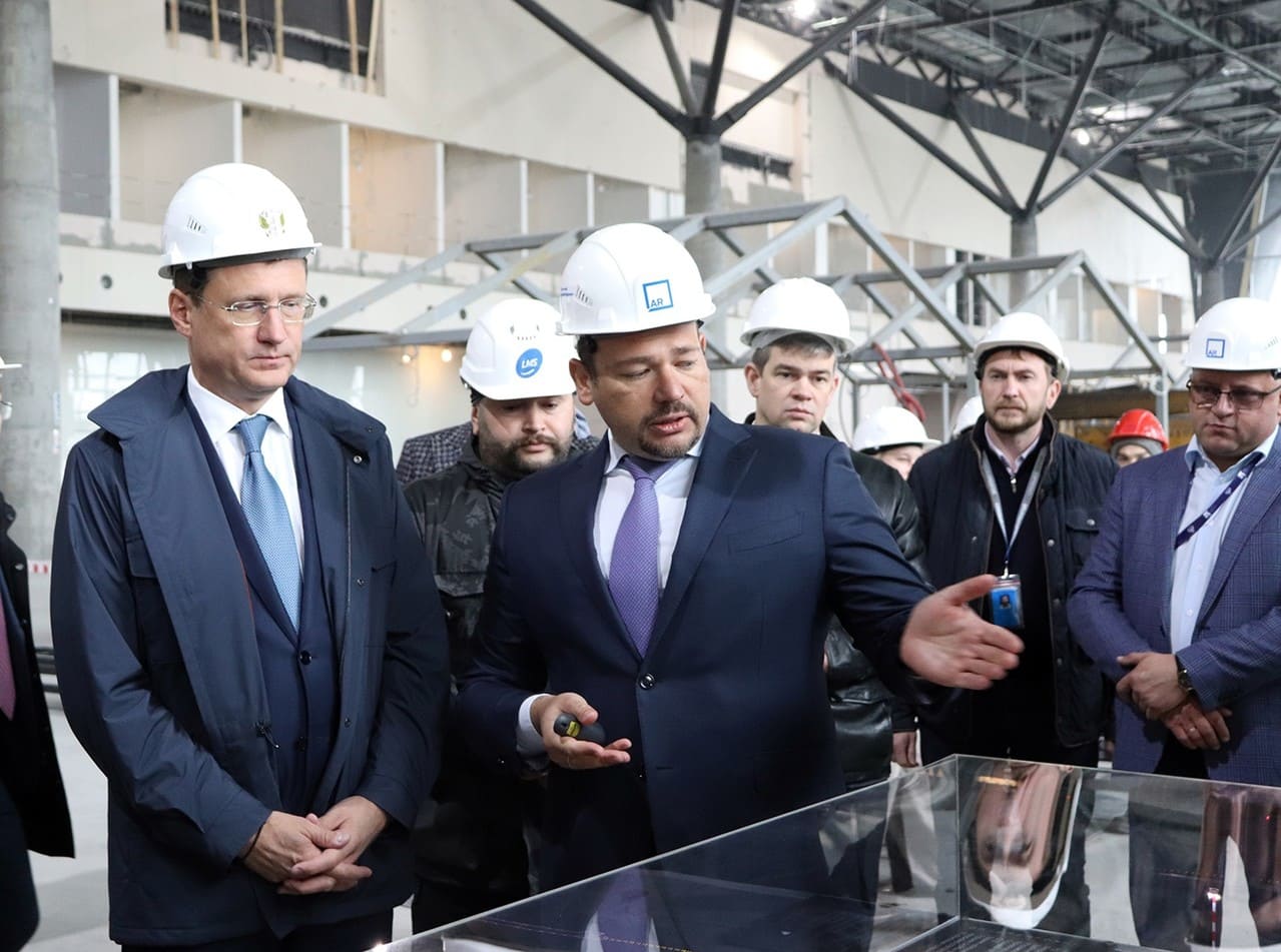 Deputy Prime Minister Novak visited the New Urengoy Airport under construction-photo-1