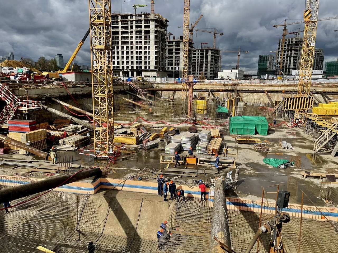 LMS смонтировал 250 тонн арматуры на строительстве 5 квартала ЖК «Остров»-photo-3