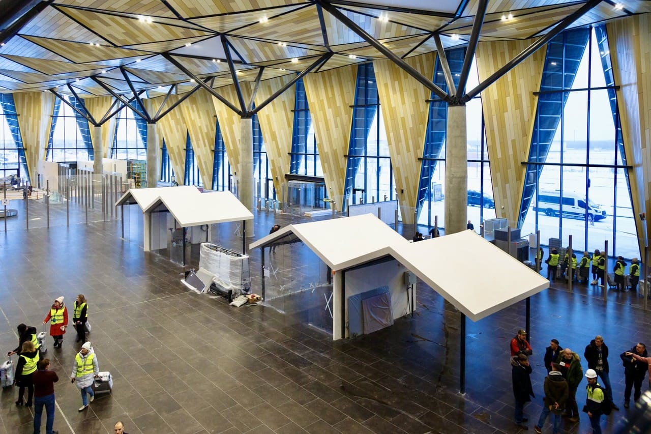 Проведено первое тестирование терминала Аэропорта Новый Уренгой-photo-4