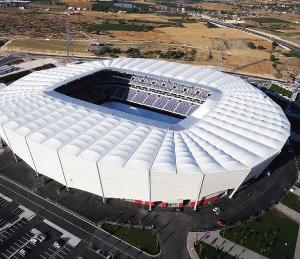 Стадион “Мерсин Арена” в Турции