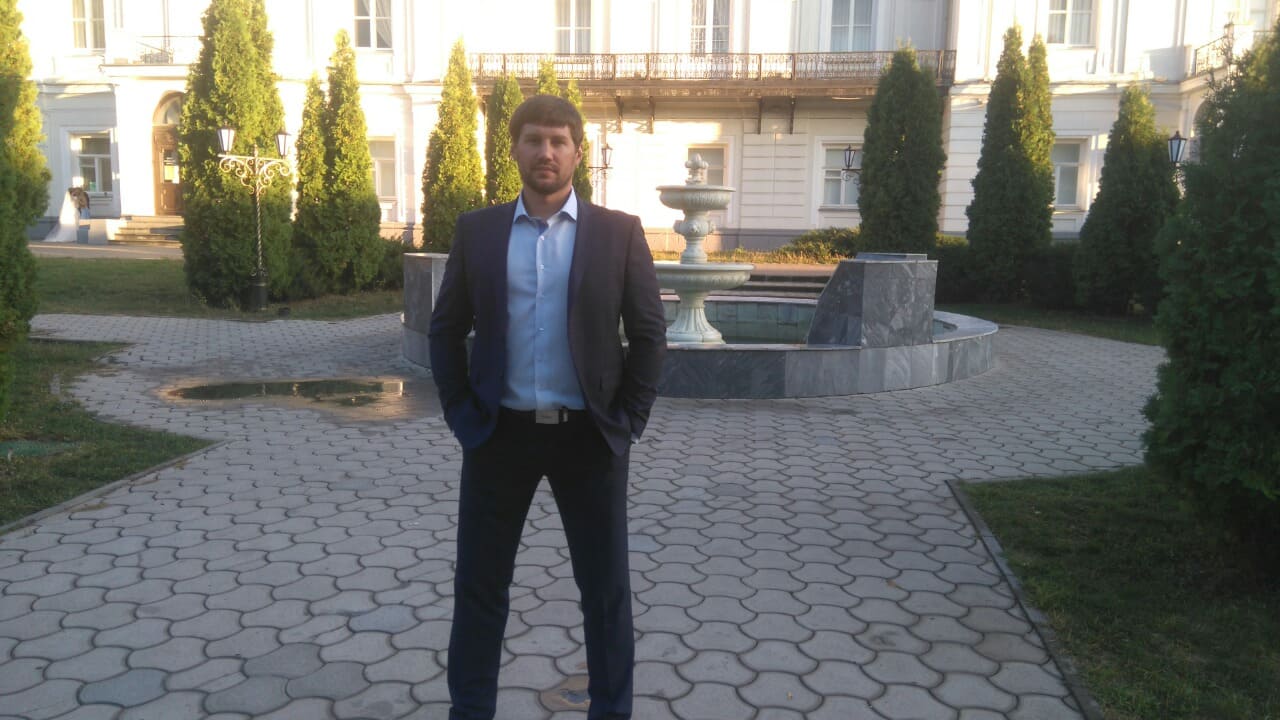 LMS in persons: Andrey Khinevich